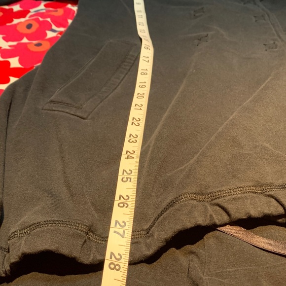 Lululemon Snap Front Jacket - Picture 4 of 6